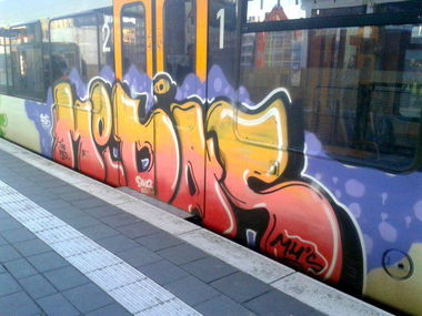 Graffiti Train in Münster - Photo by DOHE - midas, too, kold (2015)
