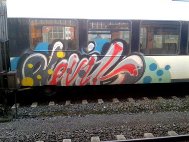 Graffiti Train - Photo by DOHE - devil, dirt, train (2015)