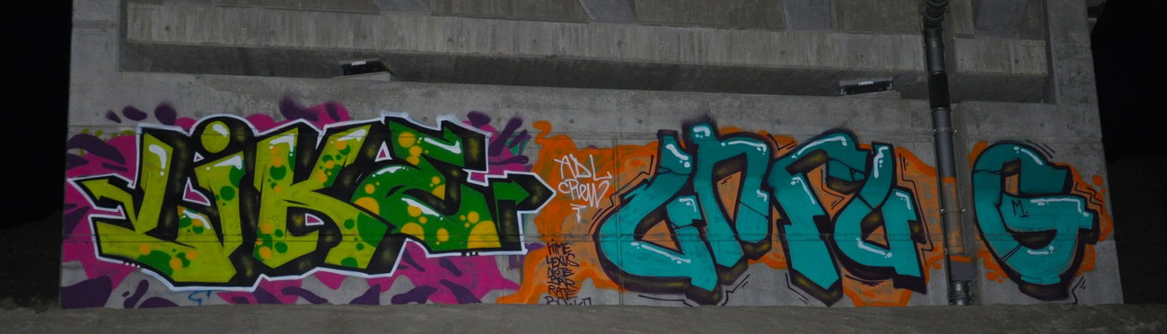Graffiti Wall - Photo by DOHE - like, unfung, adl (2015)
