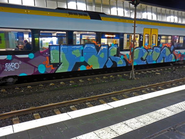 Graffiti Train - Photo by DOHE - syro, tvs, cva (2015)