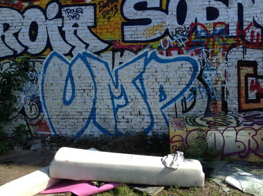 Graffiti Wall in Berlin - Photo by DONE - UMP, DONE, PHIL (2013)