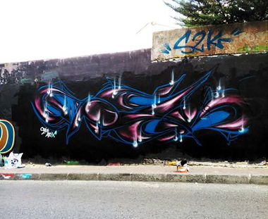 Graffiti Wall in ?stanbul - Photo by DOUGCA - DOUGCA
