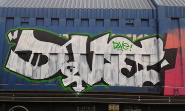 Graffiti Train - Photo by DOVE1