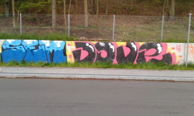 Graffiti Wall - Photo by DOVE1