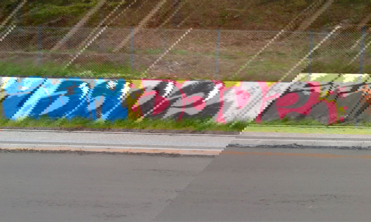 Graffiti Wall - Photo by DOVE1