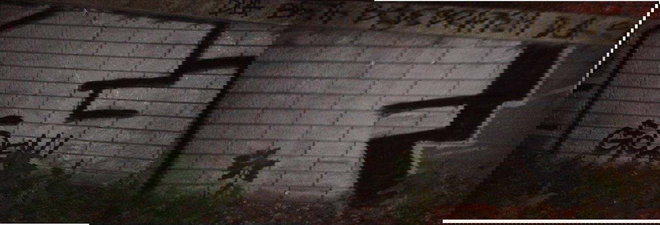 Graffiti Wall - Photo by DOVE1 - gorzów