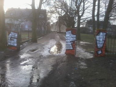 Graffiti Bombing - Photo by DOVE1 - ft.nev