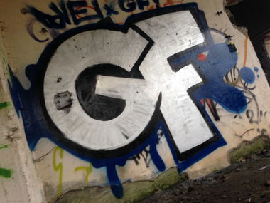 Graffiti Wall - Photo by DOVE1 - GFbanda