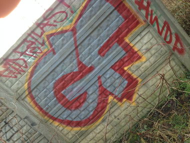 Graffiti Wall - Photo by DOVE1 - Gf