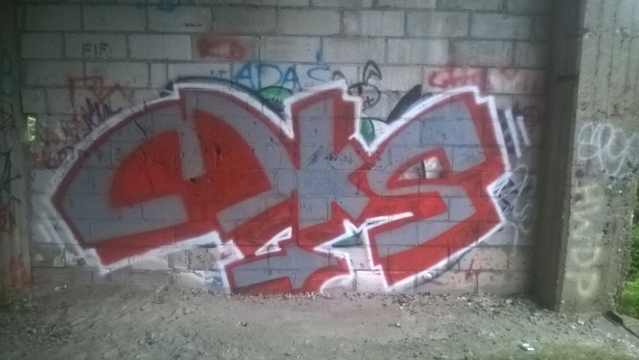 Graffiti Wall - Photo by DOVE1 - ultraspogonszczecin