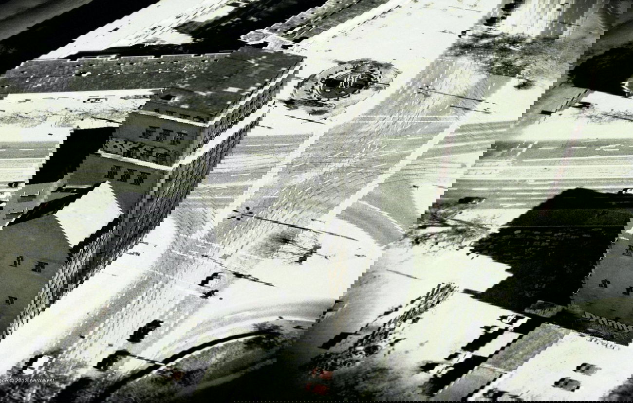 Graffiti Bombing in Dresden - Photo by DRESDEN