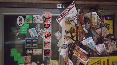 Graffiti Bombing - Photo by DTECTS11 (2017)