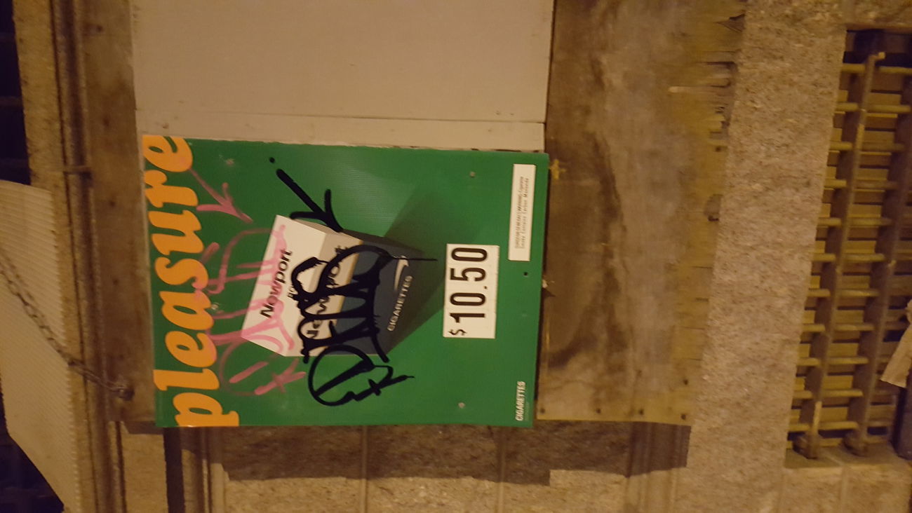 Graffiti Bombing - Photo by DTECTS11 (2017)