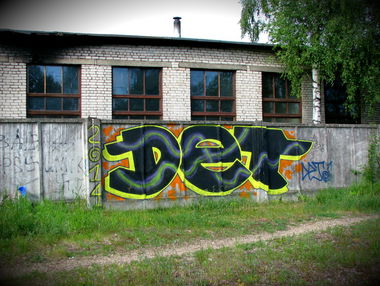 Graffiti Wall - Photo by DTR1 - Latvia, trainline, simple (2014)