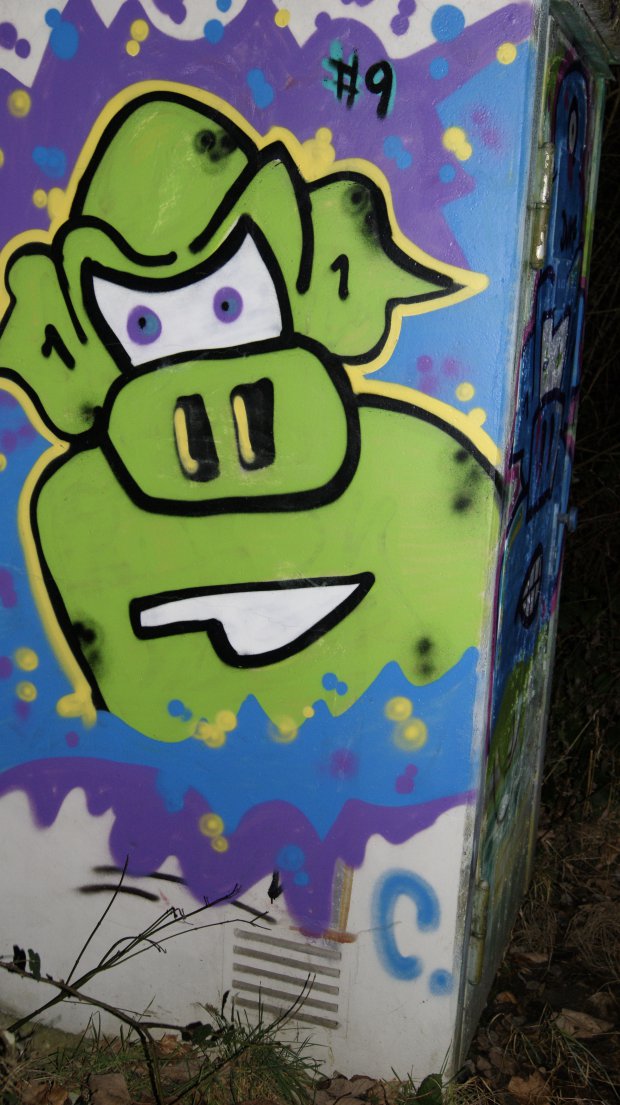 Graffiti Wall in Des Moines - Photo by DUKE1823 - c, Duke, Drippig