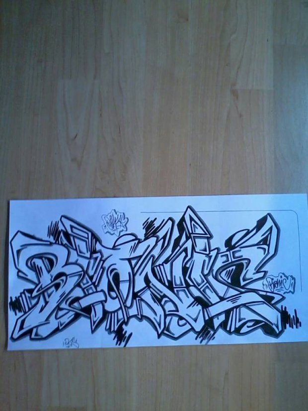 Graffiti Sketch - Photo by DaiaR - dair, daiar, bionic (2013)