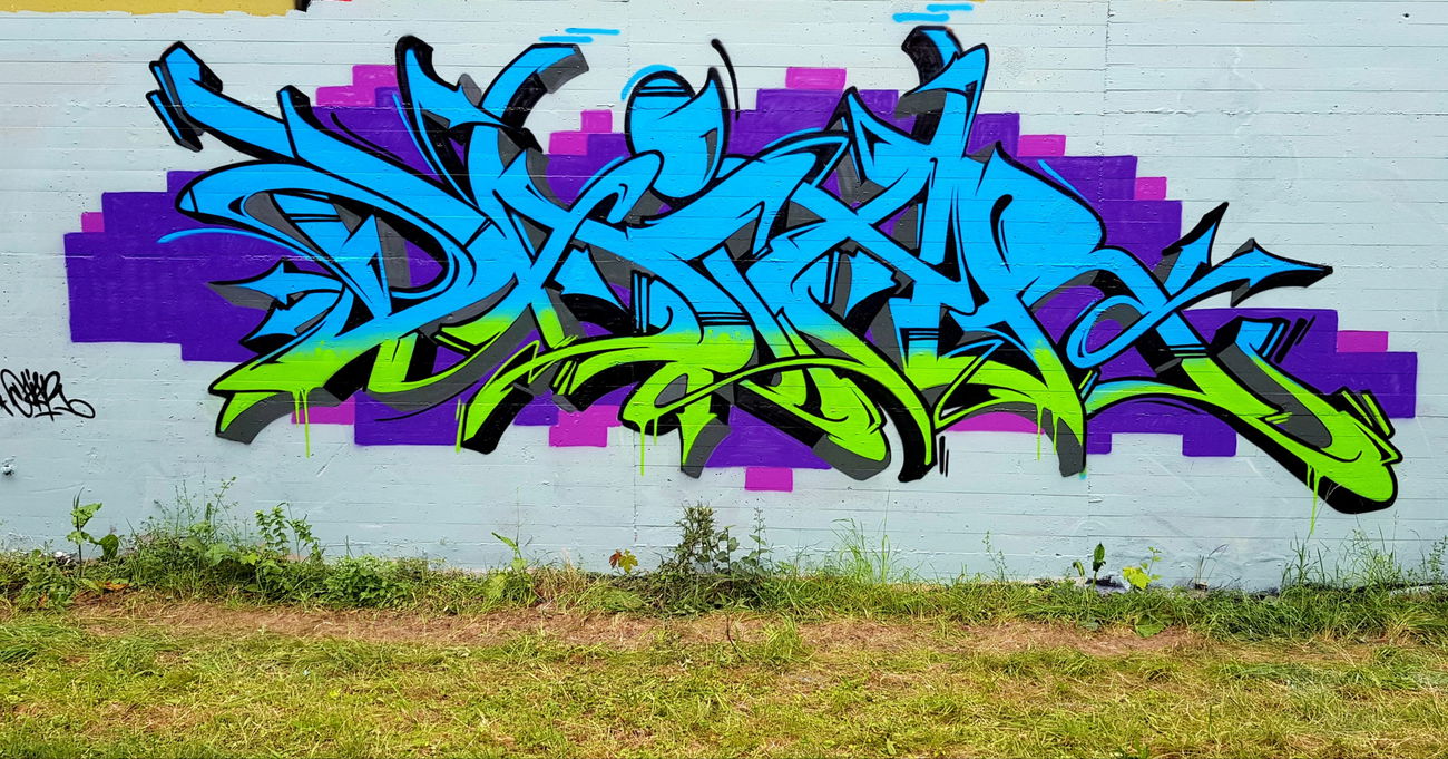 Graffiti Wall - Photo by DaiaR - daiar, dropthatshit (2019)