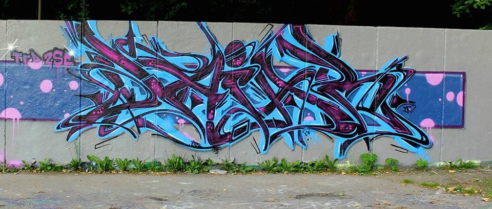 Graffiti Wall - Photo by DaiaR (2016)