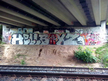 Graffiti Wall - Photo by DailySick - HLS, HELLBOYS, PIUK