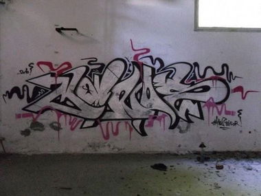 Graffiti Wall - Photo by DailySick - Manos, Bayreuth, bt