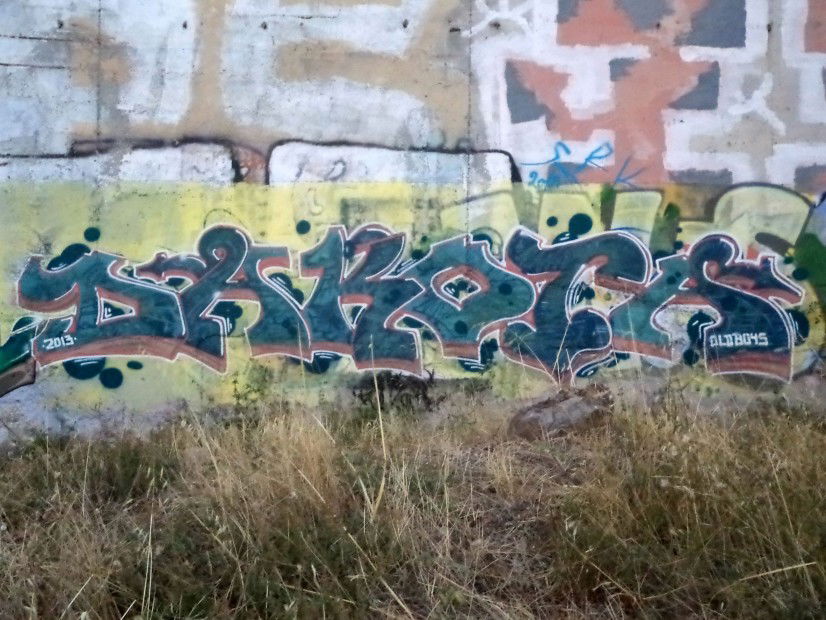 Graffiti Wall in Nikita - Photo by Dakota (2013)