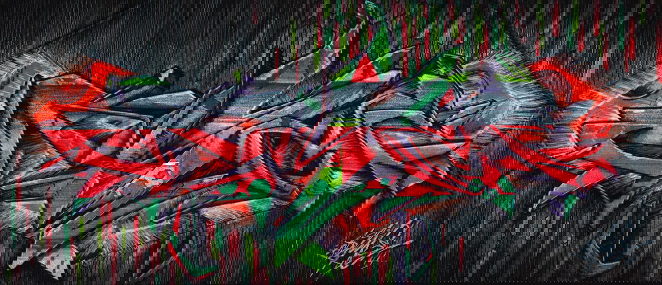 Graffiti Sketch in Saint Petersburg - Photo by Damce - damce (2014)