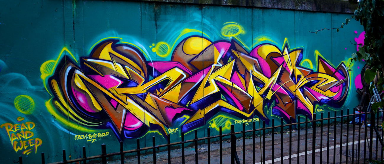 Graffiti Bombing in Uk.  - Photo by DanielShox123 - graffiti, streetart, bombings (2017)