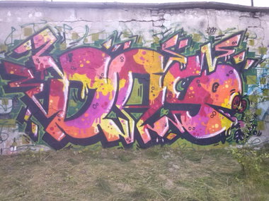 Graffiti Wall - Photo by Dasior