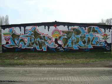 Graffiti Wall - Photo by DavidWebb - Cosy, Kosi, Epos (2011)