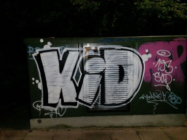 Graffiti Bombing - Photo by Daydreamer - kid, 193 (2015)