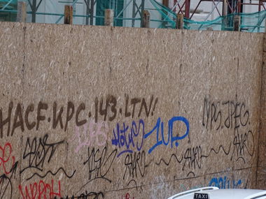 Graffiti Bombing in Rom - Photo by Daydreamer - 1UP, Roma, Rom