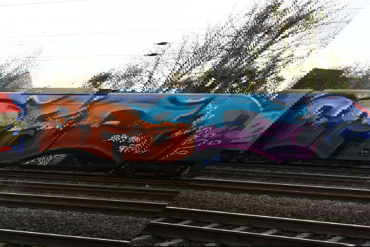 Graffiti Train - Photo by Dead07Monkey - EPSC
