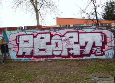 Graffiti Wall in Krakow - Photo by DeadMachine78 (2013)