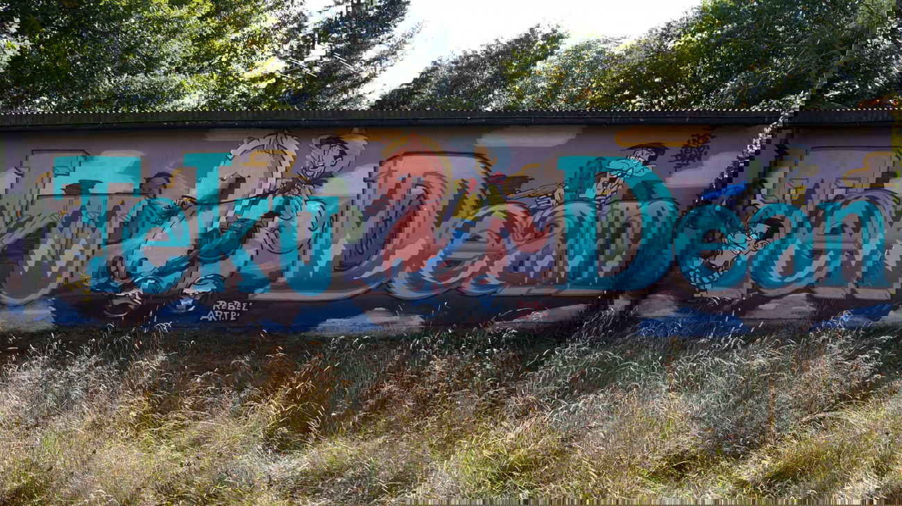 Graffiti Wall - Photo by DeanCFNTX - jose, teku, dean (2013)