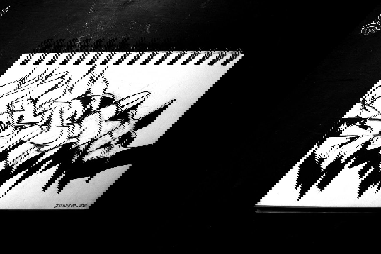 Graffiti Sketch - Photo by Deas - Deas, One (2013)