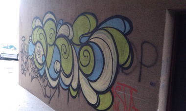 Graffiti Bombing - Photo by DeiZzZz