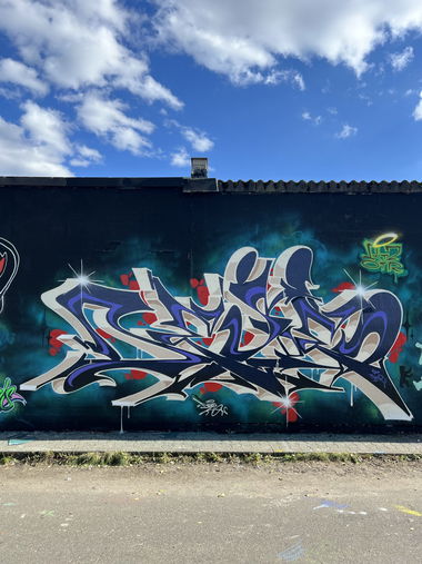Graffiti Wall in Berlin - Photo by Dejoe - dejoe, tds, sbb (2025)