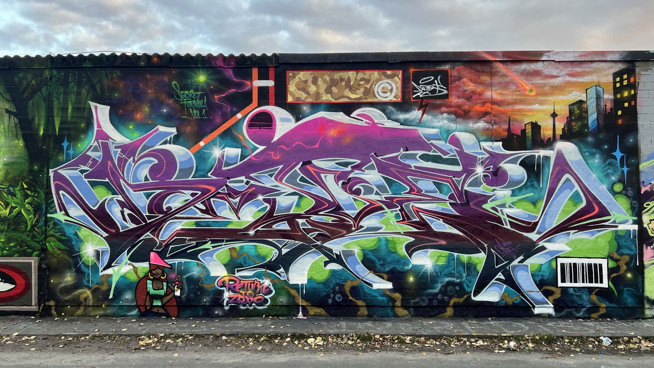 Graffiti Wall in Berlin - Photo by Dejoe - dejoe, rtz, phos (2025)