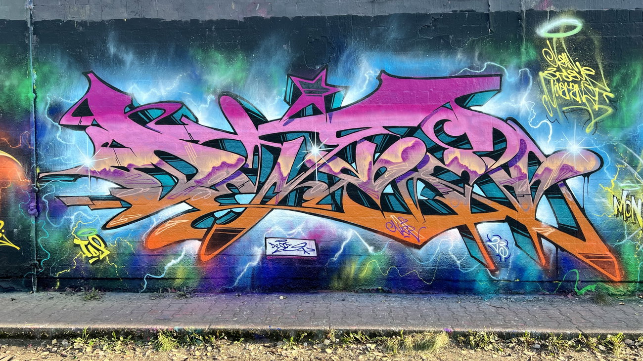 Graffiti Wall in Berlin - Photo by Dejoe - dejoe, tds, new3rdeyemovement (2023)