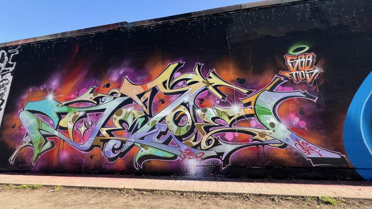 Graffiti Wall in Berlin - Photo by Dejoe - dejoe, tds, sbb (2024)