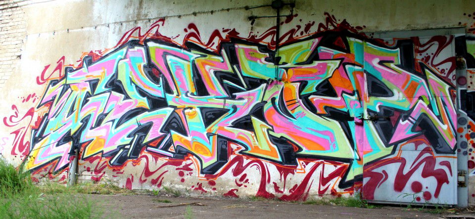 Graffiti Wall in Klin - Photo by Dekor - dekor, dark (2013)