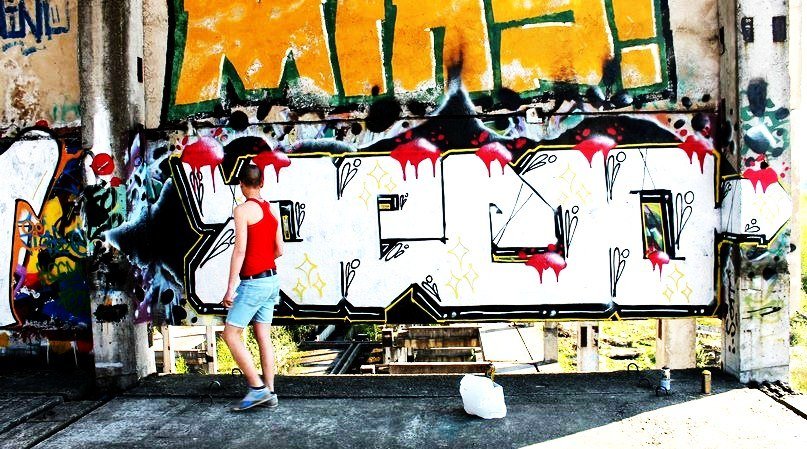 Graffiti Artwork - Photo by Demonov - demo (2013)