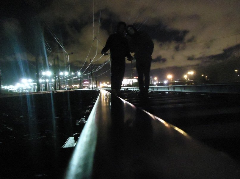 Graffiti Artwork - Photo by Demonov - demo, tues137