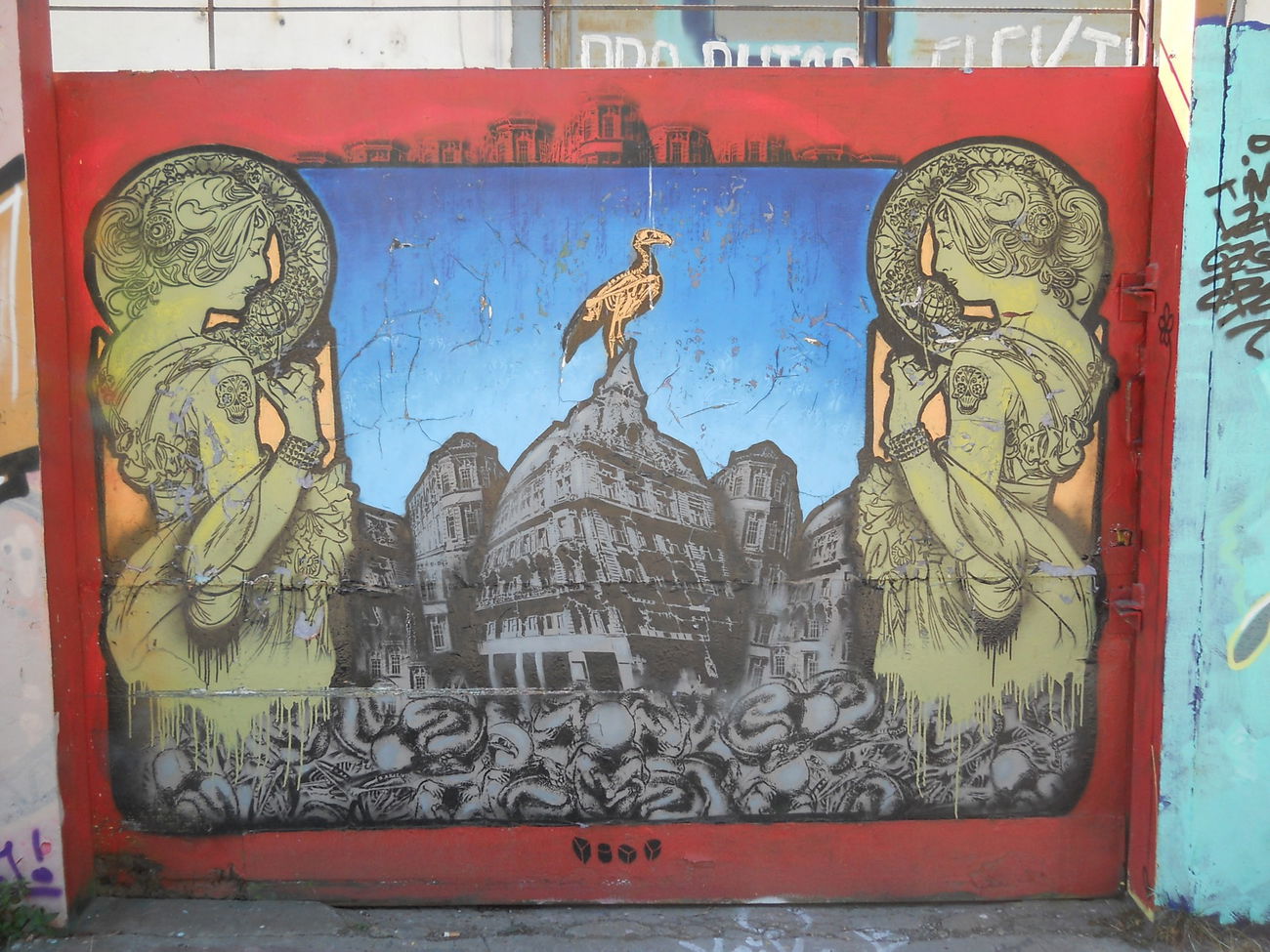 Graffiti Wall - Photo by Denguefever - Budapest (2006)