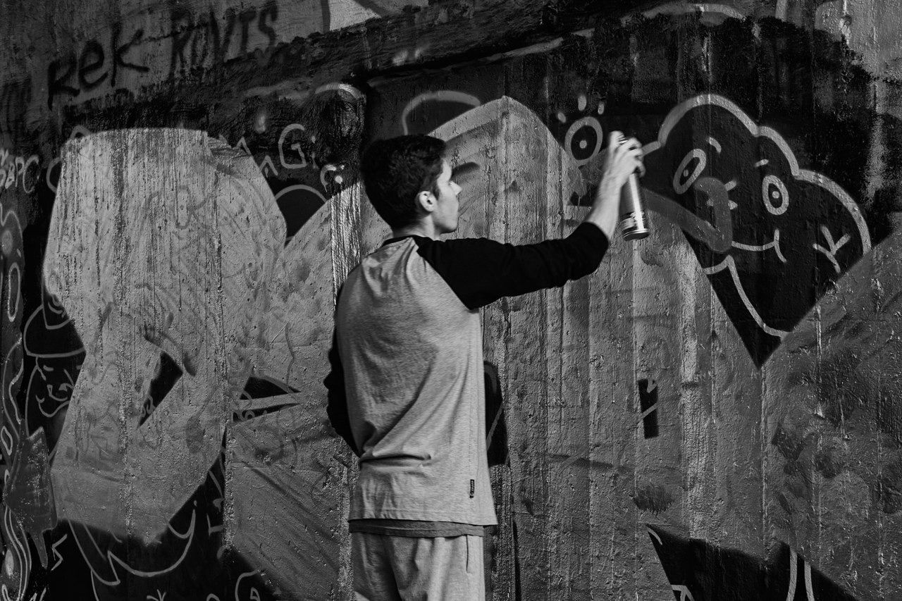 Graffiti Bombing - Photo by DepserOne