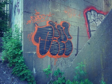 Graffiti Bombing - Photo by DepserOne - Deps, Depser, Depsez (2014)