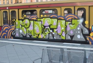 Graffiti Train in Berlin - Photo by DerDieDas - Fantom