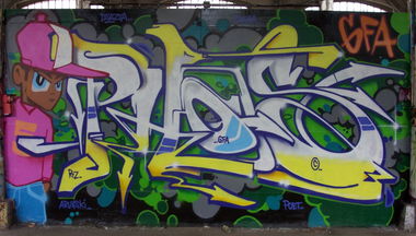 Graffiti Wall in Berlin, Friedrichshain - Photo by DerDieDas - Phos, Phos4, Gfa