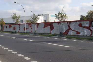 Graffiti Bombing in Berlin - Photo by DerDieDas - Rockys (2014)