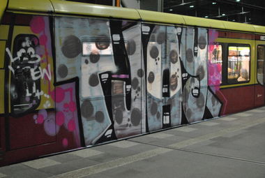 Graffiti Train in Berlin - Photo by DerDieDas - Tjay (2014)